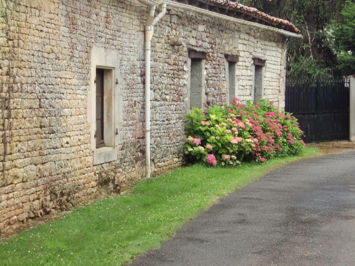 Les Rossignal Villa Villiers-le-Roux Exterior photo